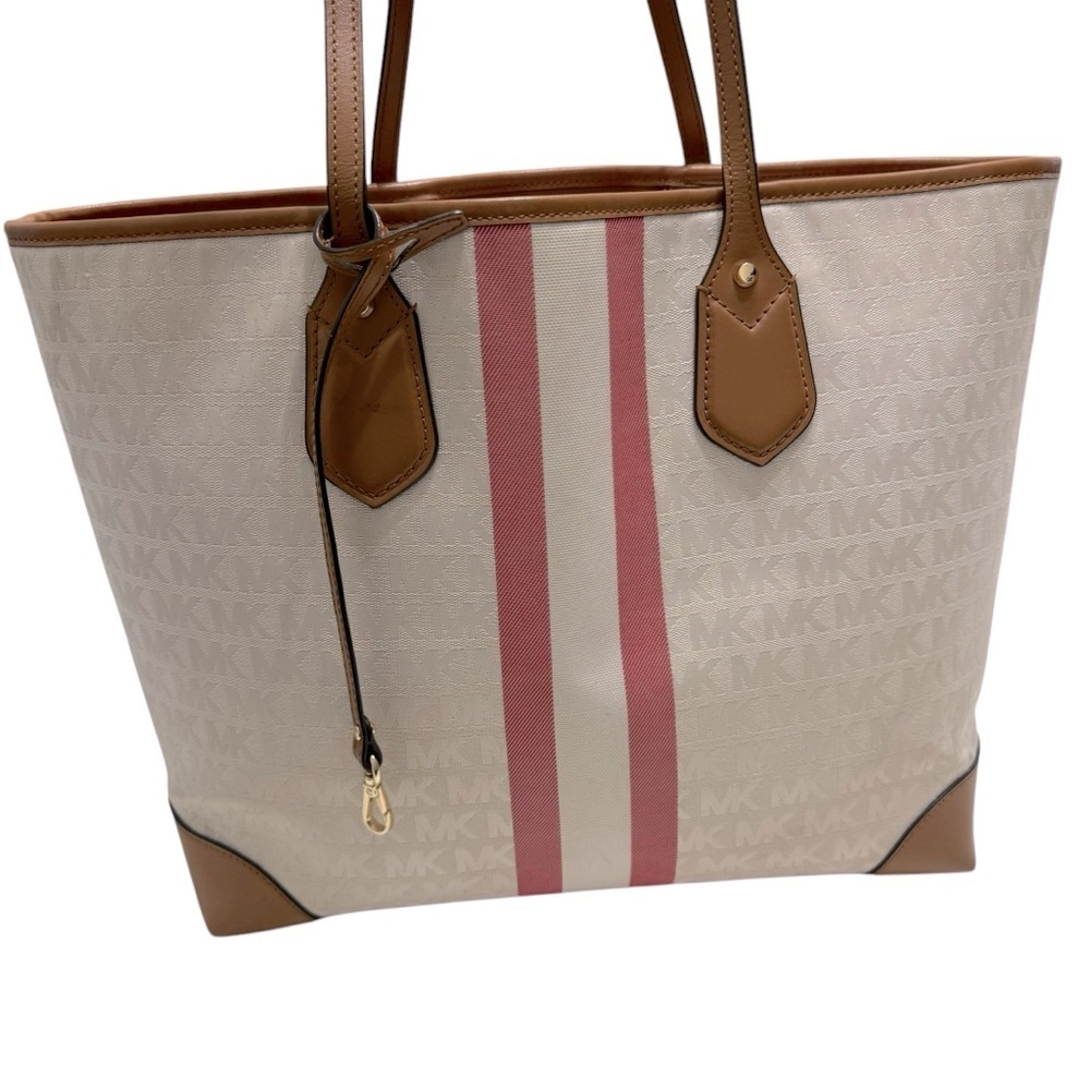 Michael Kors large Eva tote - Picture 3 of 11